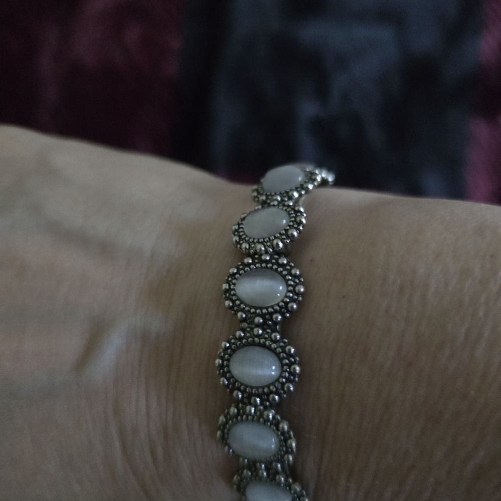 Elegant Silver and White Bracelet